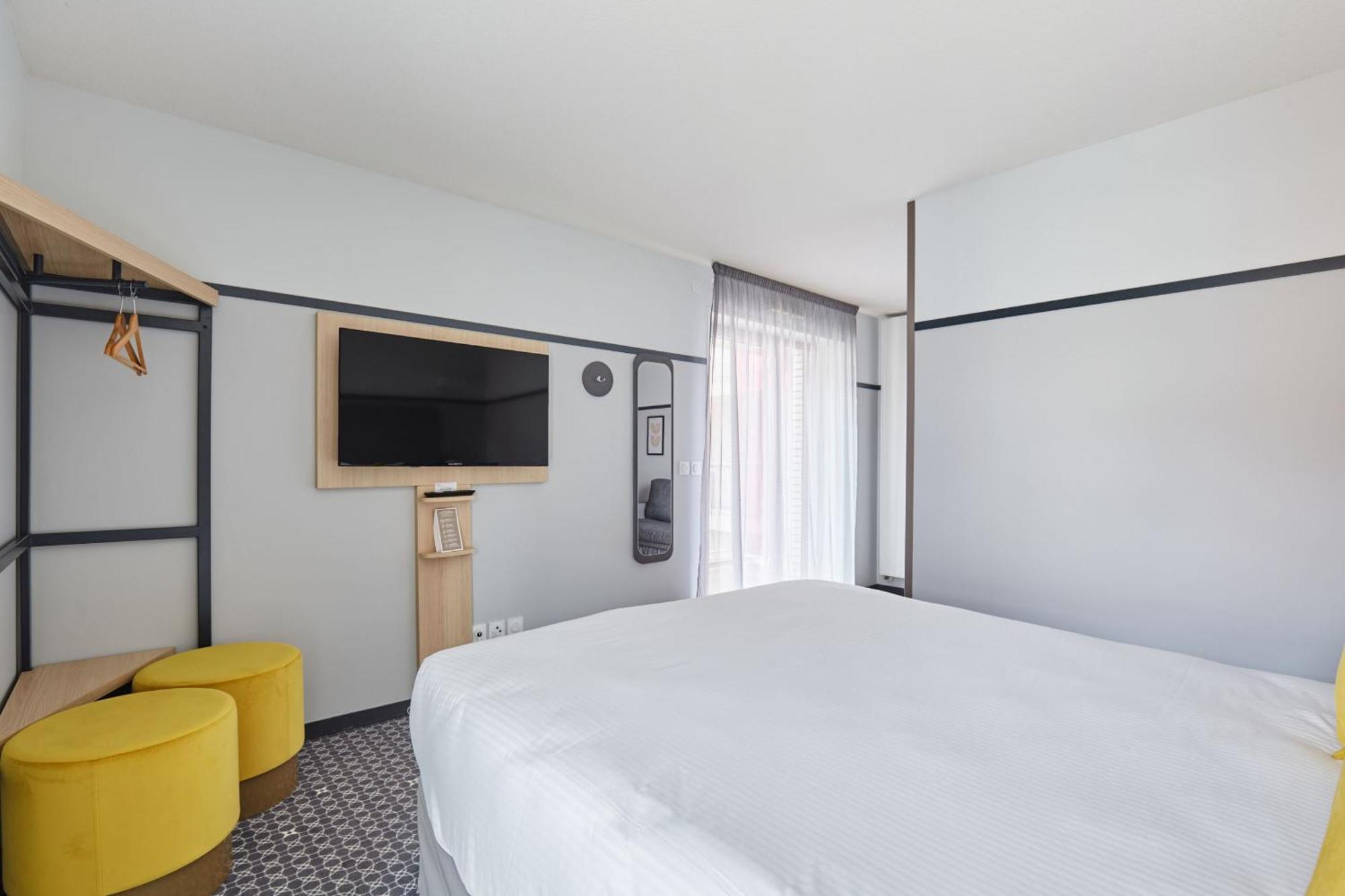 อพาร์ตโฮเต็ล โอดาลี ลียง กงฟลูอองซ์ Aparthotel ภายนอก รูปภาพ